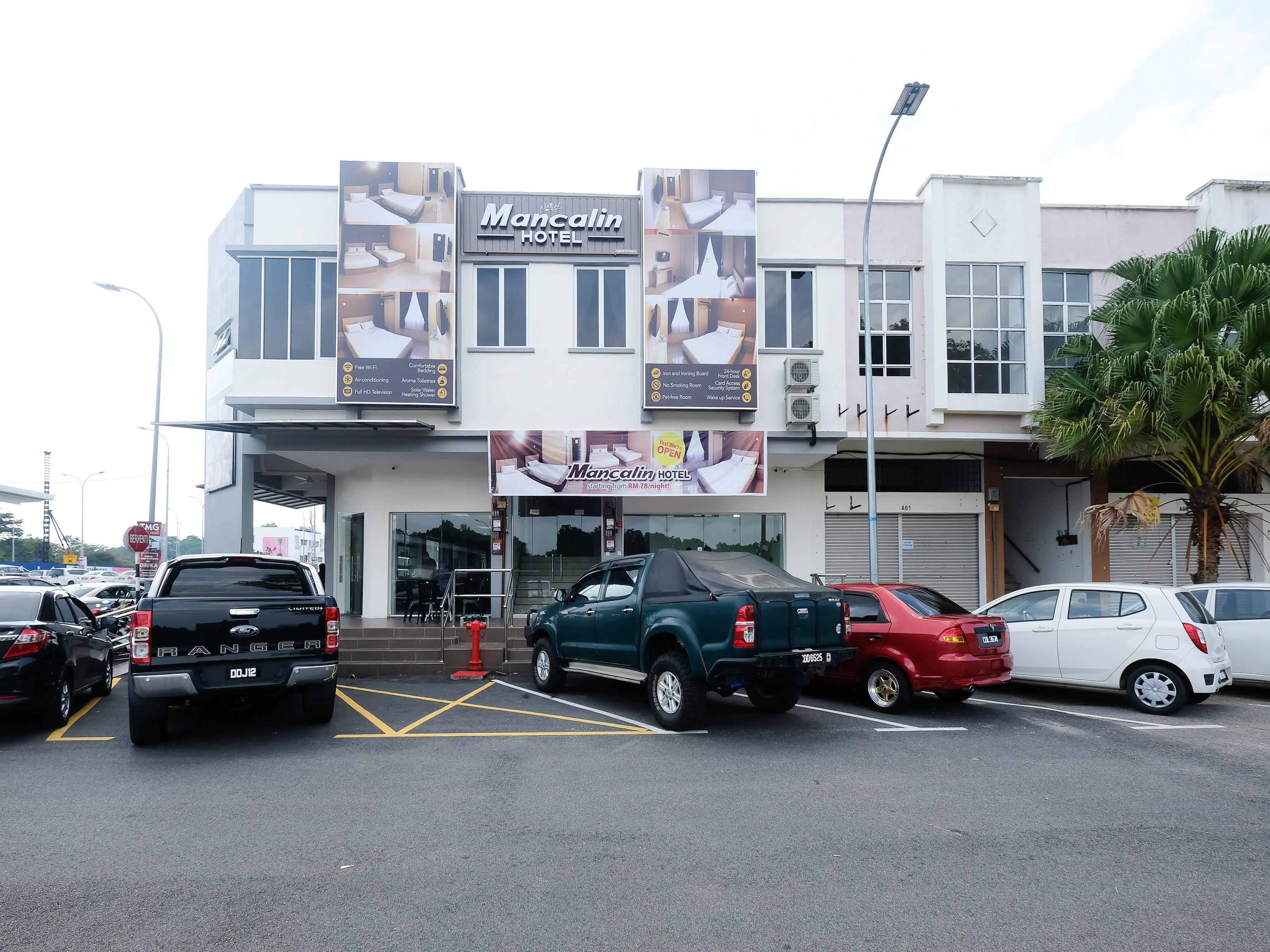 Super Oyo 43935 Mancalin Hotel Kuantan Exterior foto